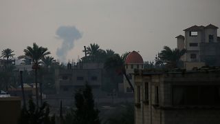 اسرائیل در پاسخ به شلیک راکت نوار غزه را بمباران کرد