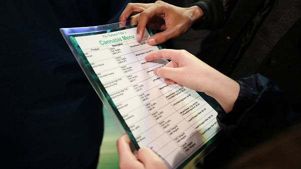 Καναδάς: Nόμιμη η χρήση κάνναβης Καναδάς: Nόμιμη η χρήση κάνναβης