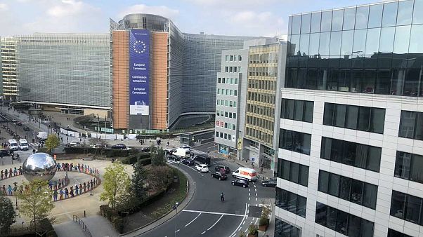 AB zirvesinde polis grevi: Yüzlerce güvenlik görevlisi rapor alarak işe gitmedi AB zirvesinde polis grevi: Yüzlerce güvenlik görevlisi rapor alarak işe gitmedi