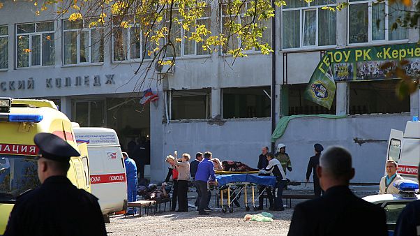 "Wie in Beslan" - Angriff auf Schule auf der Krim "Wie in Beslan" - Angriff auf Schule auf der Krim