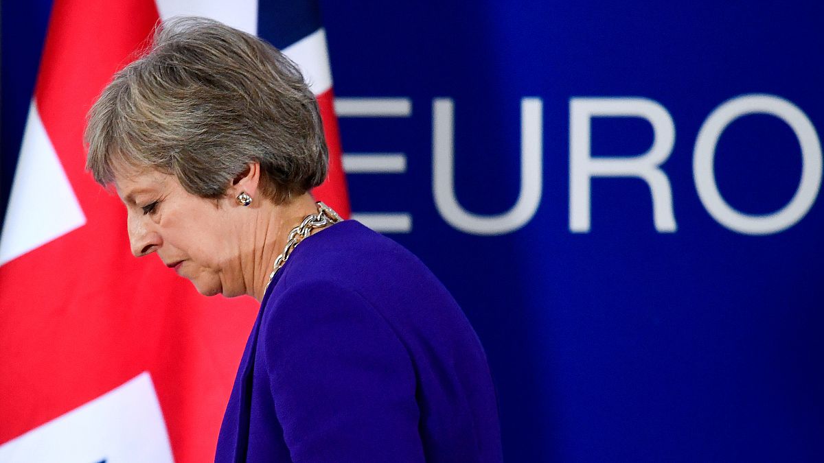 Regno Unito: Theresa May "sotto pressione" sulla Brexit