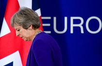 Brexit: May dá prioridade à questão das "Irlandas" e espera acordo o mais rapidamente possível