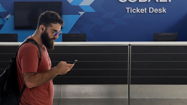Καταγγελίες επιβατών για έλλειψη ενημέρωσης από την Cobalt Καταγγελίες επιβατών για έλλειψη ενημέρωσης από την Cobalt