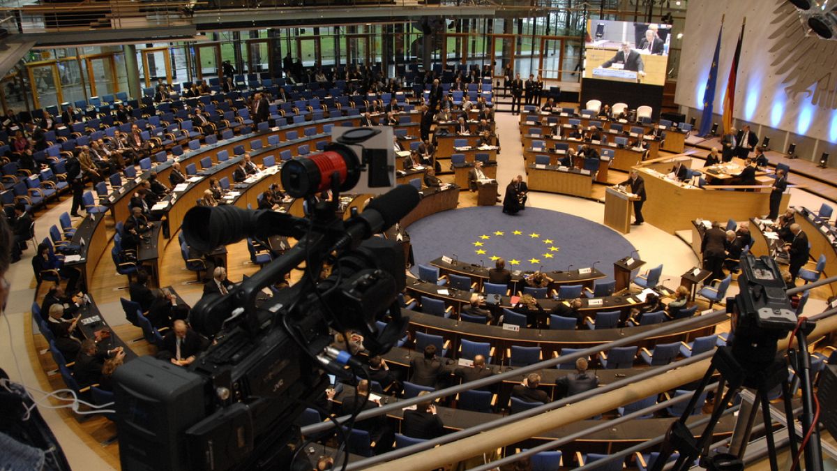 Cinsel taciz alarmı: Avrupalı kadın parlamenterlerin neredeyse yarısı mağdur
