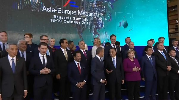 Asem-Gipfel: Schulterschluss gegen Trump? Asem-Gipfel: Schulterschluss gegen Trump?