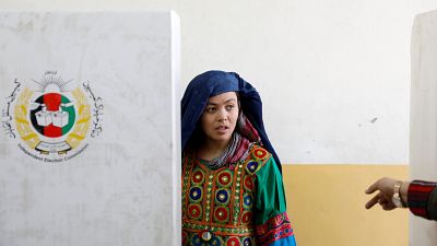 Afghans vote in parliamentary elections gripped by insecurity 