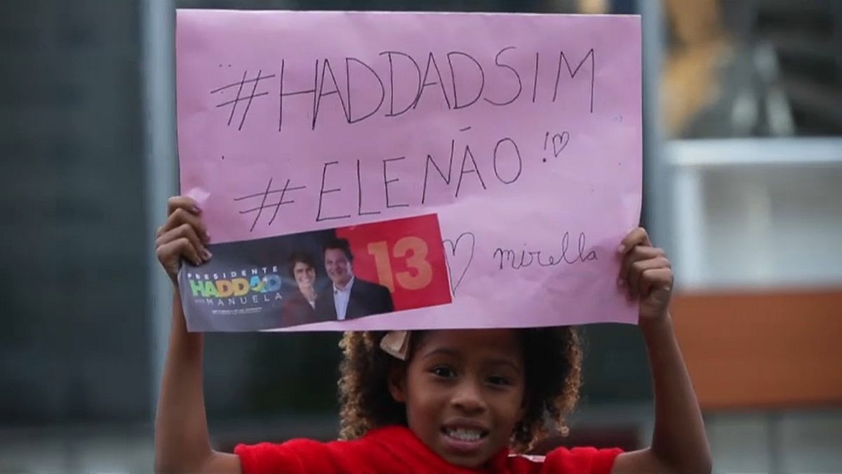 Manifestações em várias cidades contra Bolsonaro