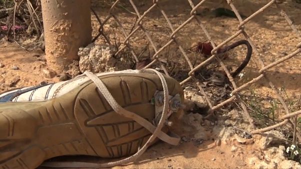 Muere un inmigrante en un nuevo salto a la valla de Melilla Muere un inmigrante en un nuevo salto a la valla de Melilla
