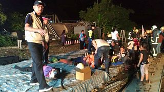 تصادف قطار در تایوان ۱۸ کشته و ۱۶۰ زخمی بر جای گذاشت