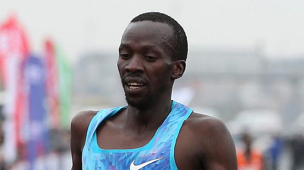 Amsterdam Maratonu'nda 31 yıllık Türkiye rekoru kırıldı Amsterdam Maratonu'nda 31 yıllık Türkiye rekoru kırıldı