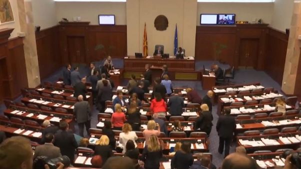 Macedonia, dal Parlamento ok per il cambio di nome Macedonia, dal Parlamento ok per il cambio di nome
