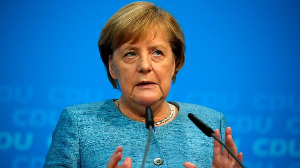 Merkel: Bu şartlar altında Suudi Arabistan'a silah ihracatı yapamayız Merkel: Bu şartlar altında Suudi Arabistan'a silah ihracatı yapamayız