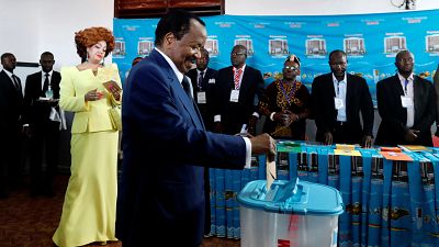 Au Cameroun, Paul Biya poursuit son règne
