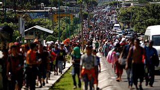 ترامپ برای ممانعت از ورود کاروان مهاجران به ارتش آماده‌باش داد
