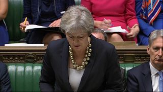 May verteidigt Brexit-Kurs im Parlament: "Nerven behalten"