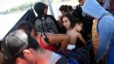 Migrants trek in blazing heat through Mexico in their bid to reach the US