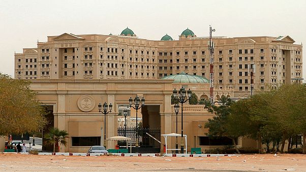 فندق ريتز كارلتون في الحي الدبلوماسي بالعاصمة السعودية الرياض 30-01-18 فندق ريتز كارلتون في الحي الدبلوماسي بالعاصمة السعودية الرياض 30-01-18