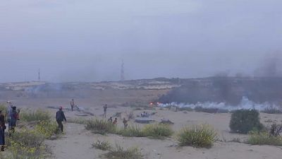 Confrontos israelo-palestinianos na praia de Gaza
