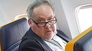 Identificado el autor de la agresión racista en un vuelo de Ryanair