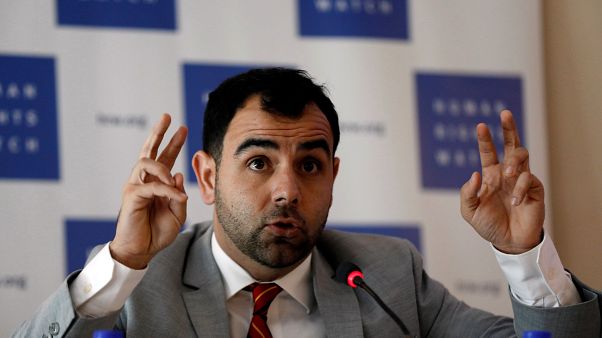 "هيومن رايتس ووتش": السلطة الفلسطينية وحماس "تعتقلان المنتقدين والمعارضين وتعذبهم" "هيومن رايتس ووتش": السلطة الفلسطينية وحماس "تعتقلان المنتقدين والمعارضين وتعذبهم"