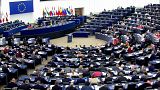 Eurodeputados votam em Estrasburgo