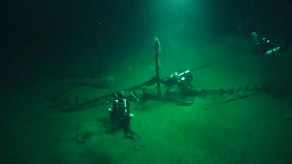 In 2000 Metern Tiefe: Ältestes intaktes Schiffswrack der Welt In 2000 Metern Tiefe: Ältestes intaktes Schiffswrack der Welt
