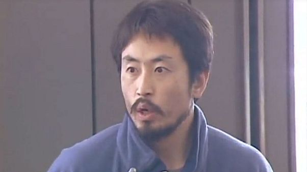 Suriye'de 3 sene önce esir alınan Japon gazeteci serbest bırakıldı Suriye'de 3 sene önce esir alınan Japon gazeteci serbest bırakıldı
