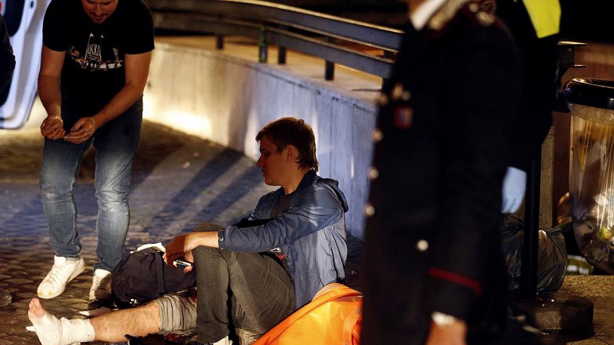 CSKA Moskova taraftarları Roma'da yürüyen merdivenden düştü: En az 20 yaralı