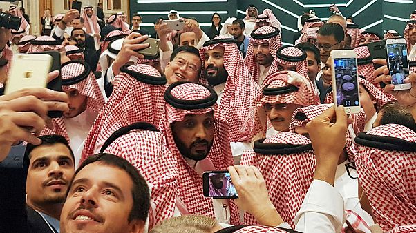 آمریکا ویزای ۲۱ تبعه عربستان سعودی را لغو کرد آمریکا ویزای ۲۱ تبعه عربستان سعودی را لغو کرد