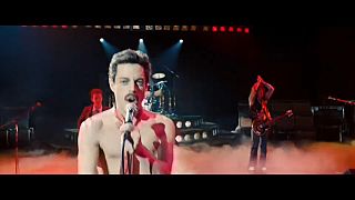 «Bohemian Rhapsody»: Ο Φρέντι Μέρκιουρι «επιστρέφει» στη σκηνή