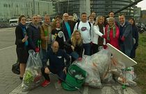 MEPs take part in plastic cleanup to mark World Cleanup Day