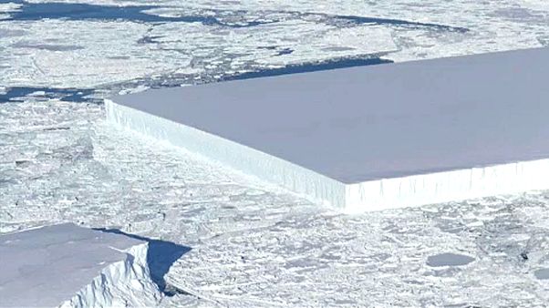 Geometriai jégtömb a Déli-Sarkon Geometriai jégtömb a Déli-Sarkon