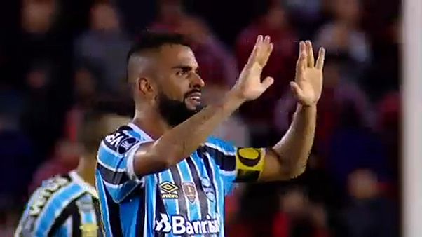 El Grêmio sorprende al River Plate en el Monumental El Grêmio sorprende al River Plate en el Monumental