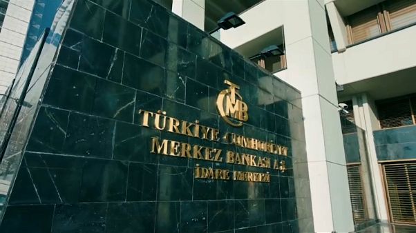 Atilla Yeşilada: Faizler yüzde 30 seviyesine çıkmalı ama merkez bankası bir değişikliğe gitmeyecek Atilla Yeşilada: Faizler yüzde 30 seviyesine çıkmalı ama merkez bankası bir değişikliğe gitmeyecek