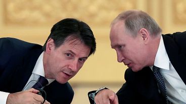 Giuseppe Conte de visita a Moscovo