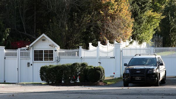 Briefbomben-Alarm in den USA: CNN New York, Obama und Clinton anvisiert Briefbomben-Alarm in den USA: CNN New York, Obama und Clinton anvisiert