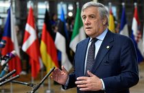 Tajani : il faut éviter la "bataille entre Bruxelles et Rome"