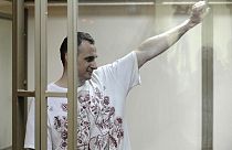 El cineasta ucraniano encarcelado en Rusia Oleg Sentsov gana premio Sájarov