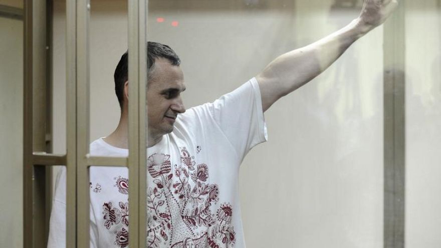 Oleg Sentsov vence Prémio Sakharov do Parlamento Europeu Oleg Sentsov vence Prémio Sakharov do Parlamento Europeu