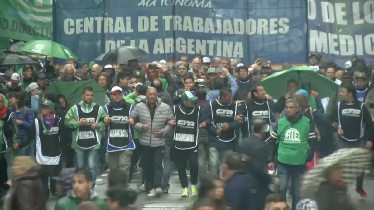 Argentina: protesta contro il piano di austerità