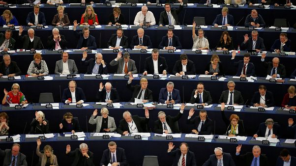 Los eurodiputados en una sesión de votación en el Parlamento Europeo. Los eurodiputados en una sesión de votación en el Parlamento Europeo.