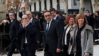 إسبانيا: إحالة 18 من قادة الانفصاليين في كتالونيا إلى المحاكمة