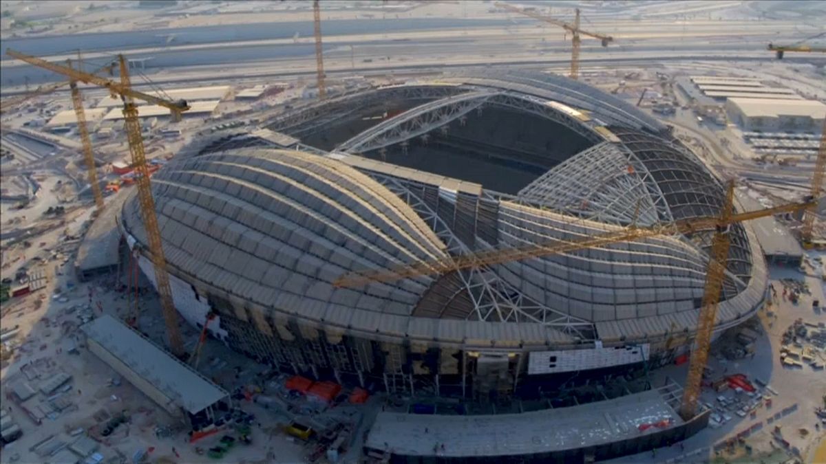 إنفانتينو يشيد بالتقدم القطري في التحضيرات لاستضافة كأس العالم 2022