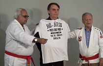 Bolsonaro garante que não vai retirar Brasil de Acordo de Paris