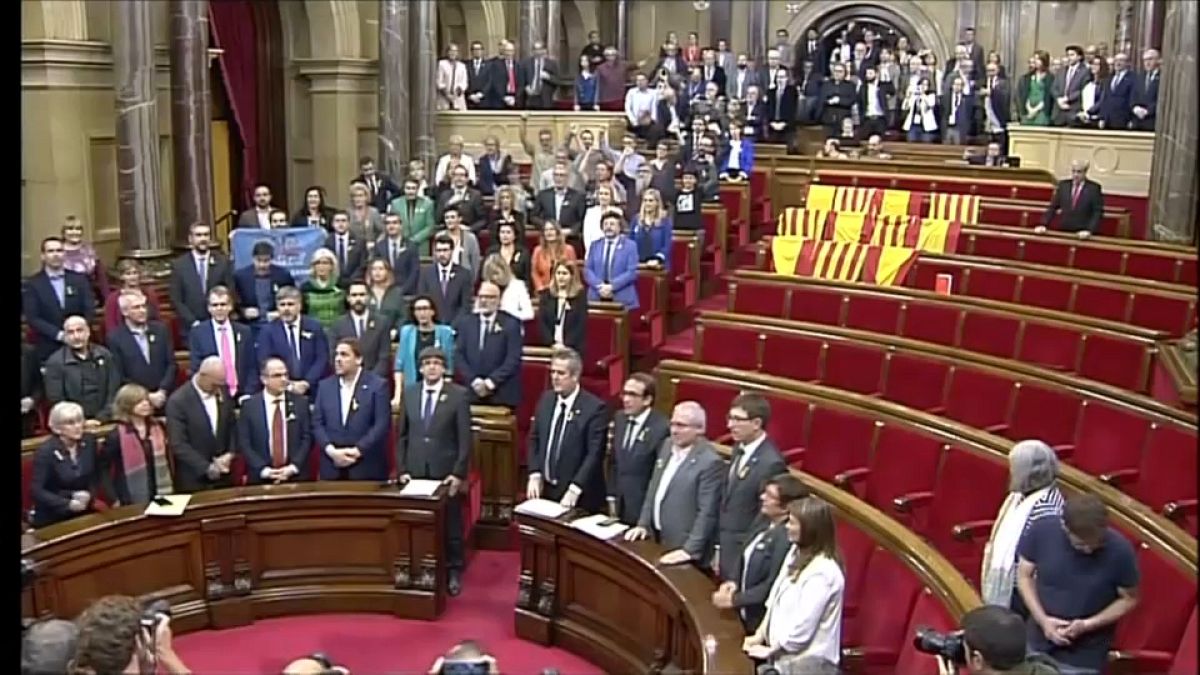 Cataluña en el impás, al cumplirse un año de la declaración de independencia
