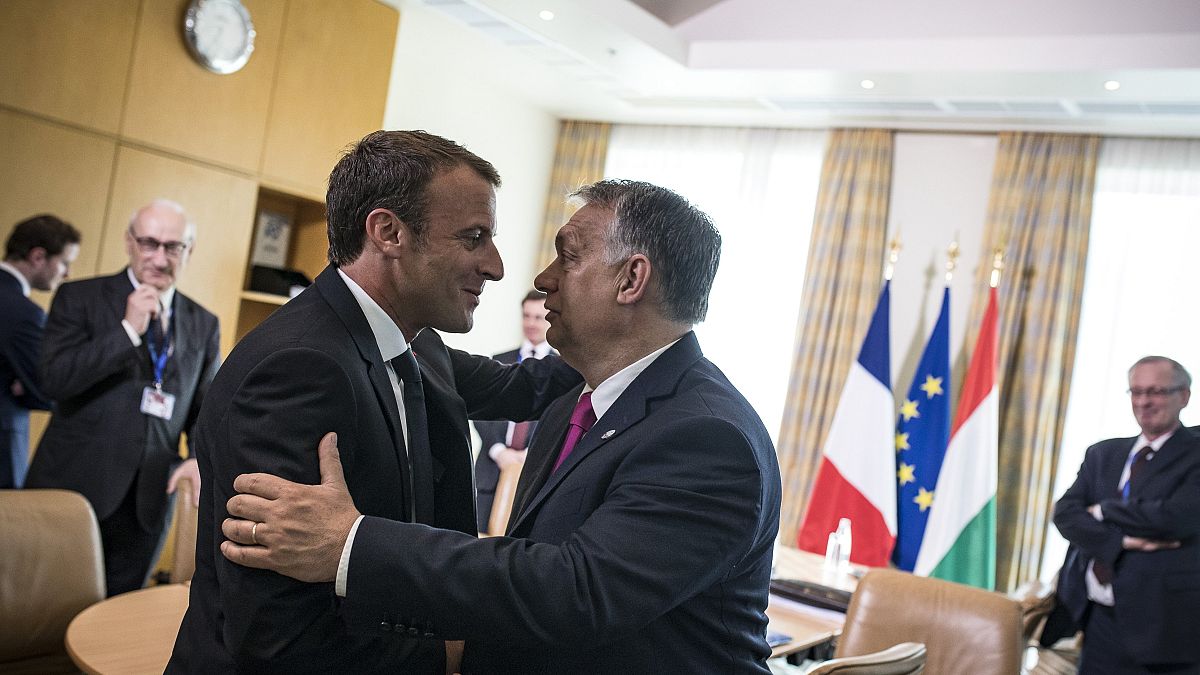 Orbán Viktor és Emmanuel Macron 