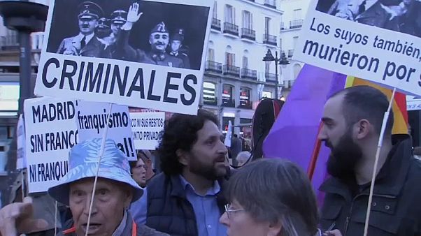 Spanien streitet über Francos Grab - Umbettung sorgt für Proteste Spanien streitet über Francos Grab - Umbettung sorgt für Proteste