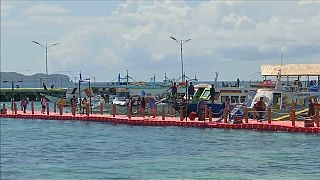 Riaperta l'isola turistica di Boracay