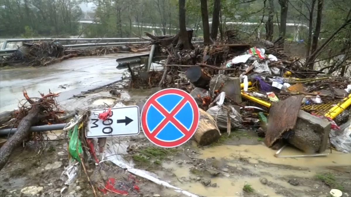 Mindestens sechs Tote bei Überschwemmungen am Kaukasus 