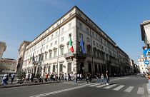 Ratingagentur S & P bewertet Italiens Aussichten als "negativ"